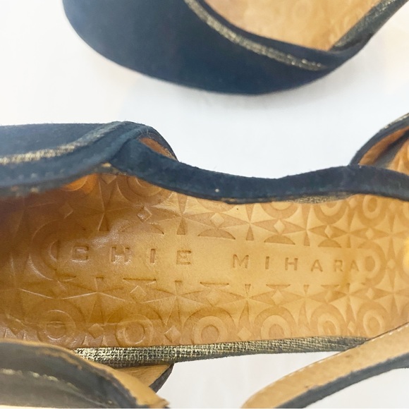 Chie Mahara Delta Suede Mary Jane Heels - 36 - Picture 14 of 16